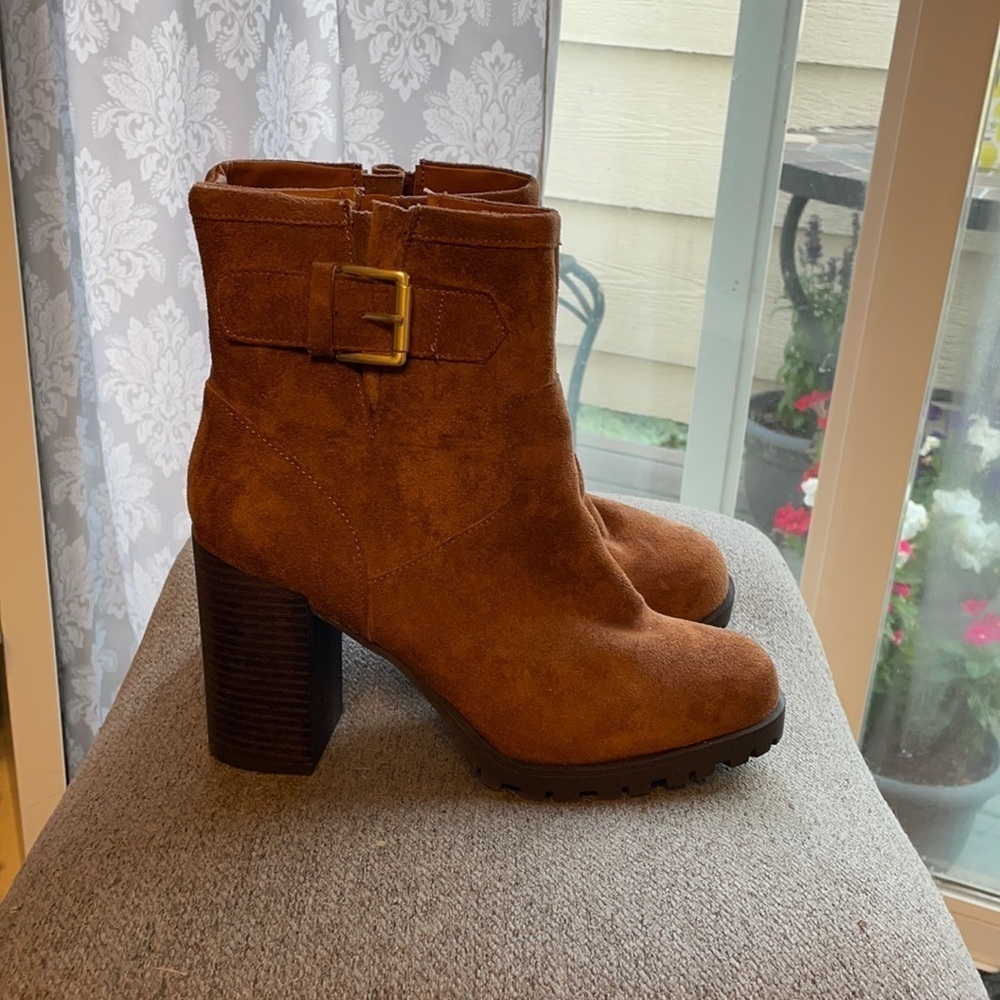 Brown Boot